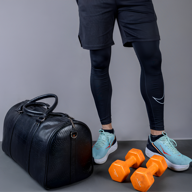 Signature Duffle Bag - Black
